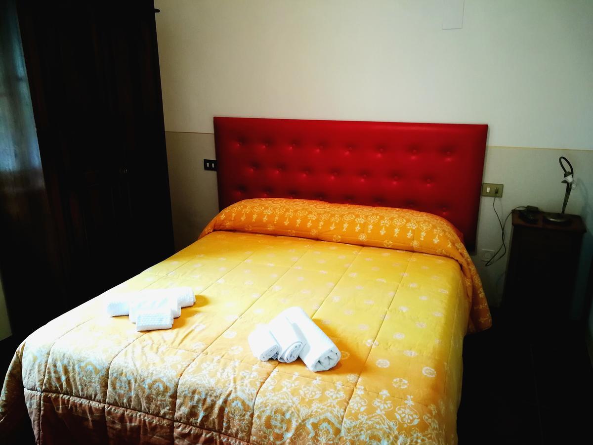 Agriturismo Longetti アッシジ エクステリア 写真