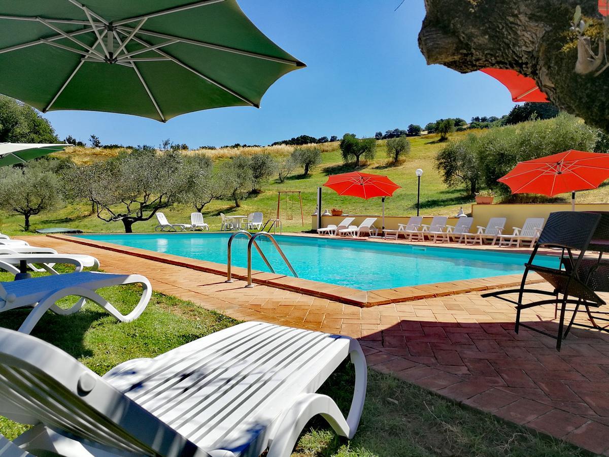Agriturismo Longetti アッシジ エクステリア 写真